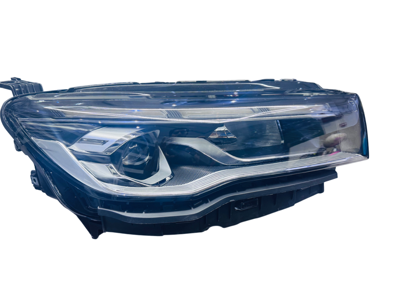 Geely Emgrand headlamp
